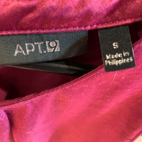 Apt 9 - Silky top - 2 - Picture 4 of 4